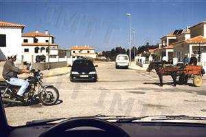 5 Em que momento pode avançar o automóvel ligeiro?