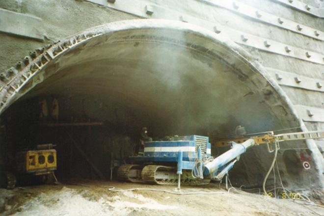 mais recentemente este método foi empregado parcialmente no metrô de Brasília e na Linha 4 do metrô de São Paulo.