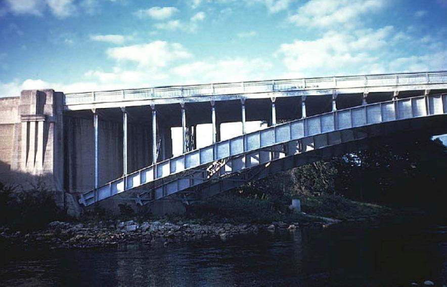 (pino) Ponte Findhorn Arch, Escócia TC021