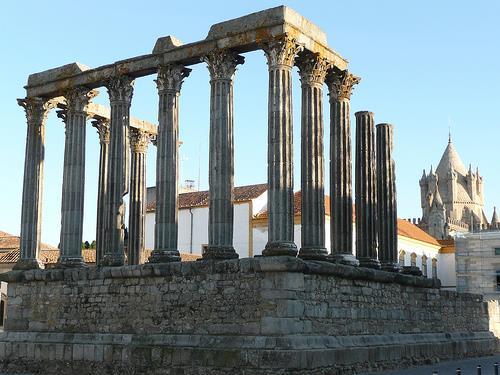 Ruínas da vila romana em Pisões.