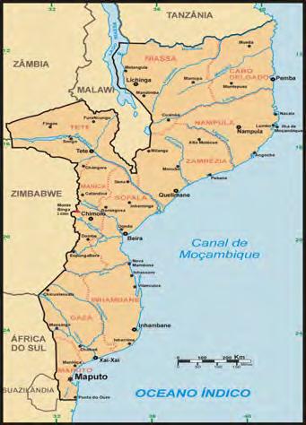 1.1. Contextualização Moçambique é um país localizado na costa sudeste de África, situado entre os paralelos 10, 27º e 26, 52º de latitude sul e entre os meridianos 30, 12º e 40, 51º de longitude leste.