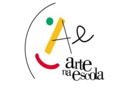 Para a total compreensão do vídeo, é essencial um conhecimento prévio de algumas obras cinéticas e também do logotipo do projeto Arte na Escola.