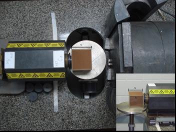 9 Colimadores circulares de chumbo com, 3 e 4 mm de diâmetro foram utilizados nesse estudo. Medidas de μes foram realizadas em amostras com diferentes espessuras.