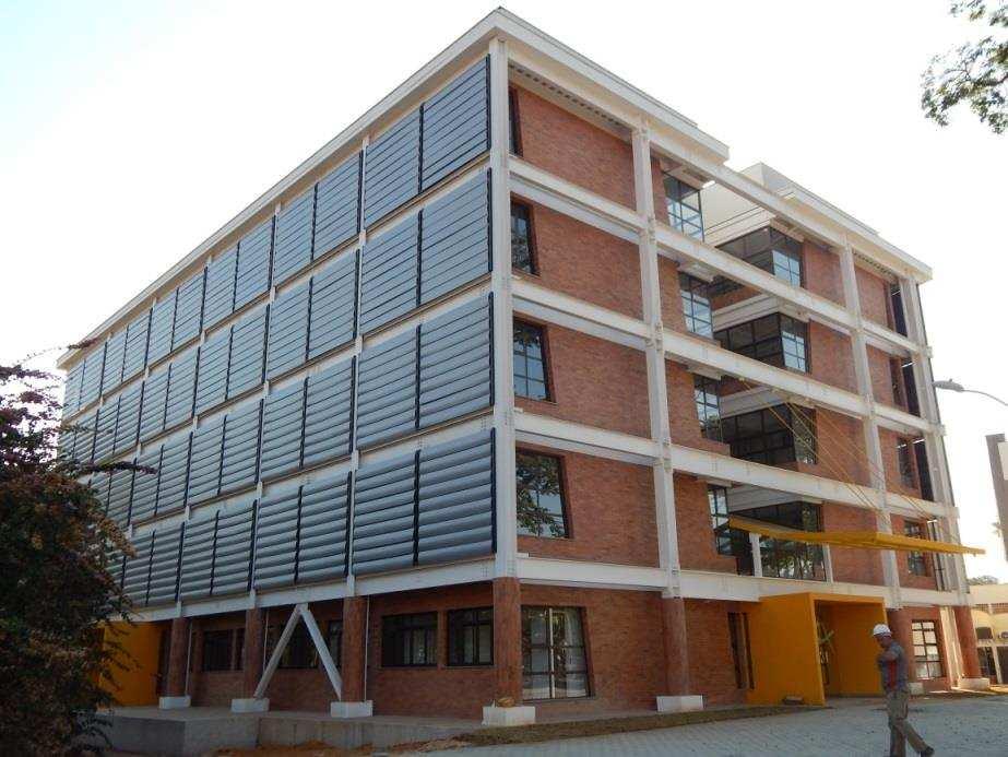 Figura 90 - Vista geral do Edifício das Licenciaturas.