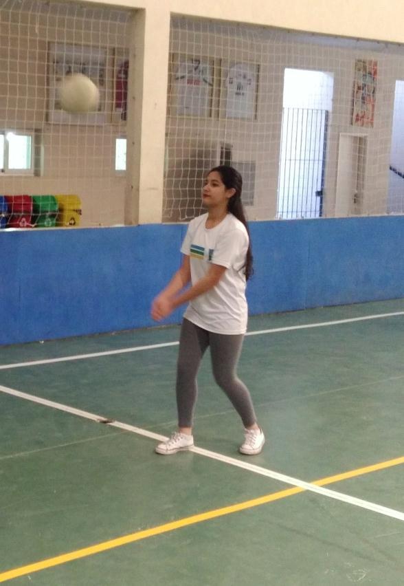 Meet Marcelly, Marcelly has 13 years of age and is in the Cafu Foundation since 2014. Does the workshop of volleyball.