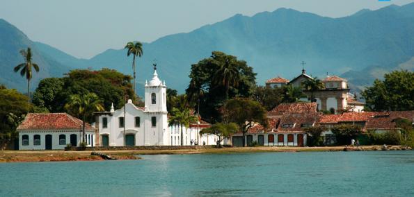 12 22/02 IGUAÇU - RIO DE JANEIRO - PARATY Transfert de l hôtel jusqu à l aéroport, accompagné de notre guide.