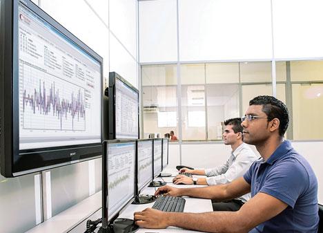 monitoramento remoto A Engetron dispõe de um NOC (Network Operation Center) situado em sua matriz, em Contagem (MG).