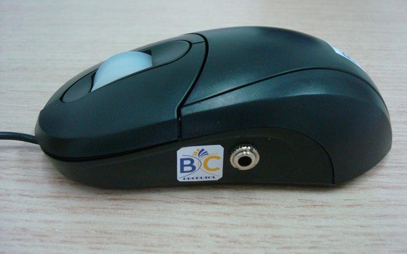Figura 21 - Mouse com adaptador para acionador Fonte: http://assistiva.mct.gov.