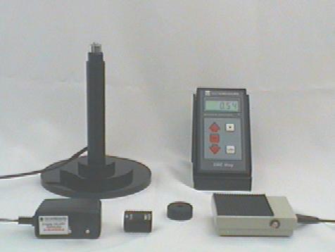 03 Apresentação do instrumento O SME-Mag foi desenvolvido para utilização em laboratórios ou em linhas de produção, por