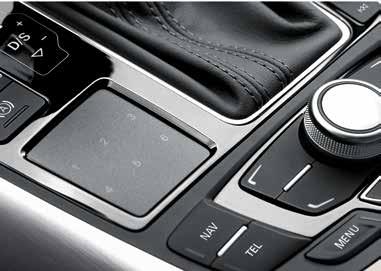 O conforto é completado por vários detalhes exclusivos, como os bancos dianteiros elétricos com memória para o banco do motorista. A tecnologia do Audi A6 também foi concebida para encantar.