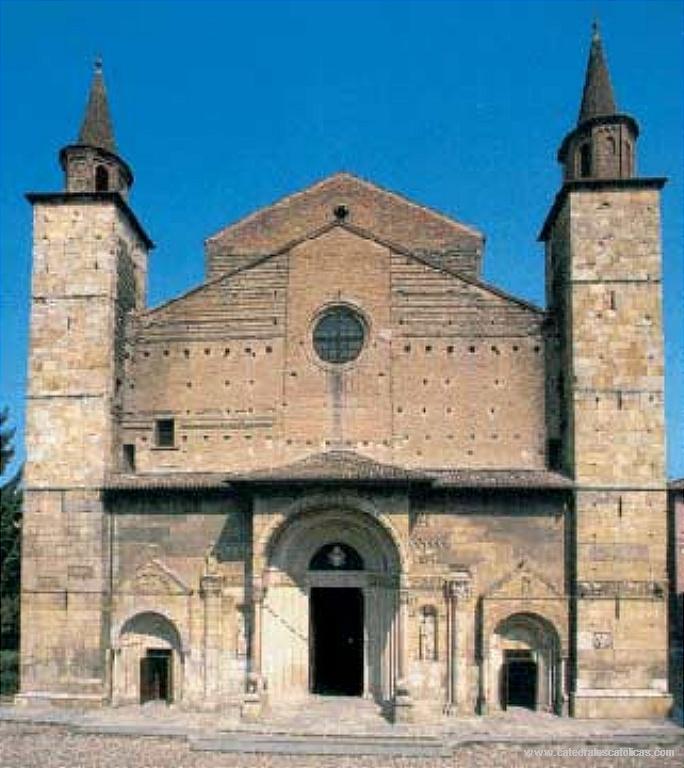ARTE ROMÂNICA Catedral de