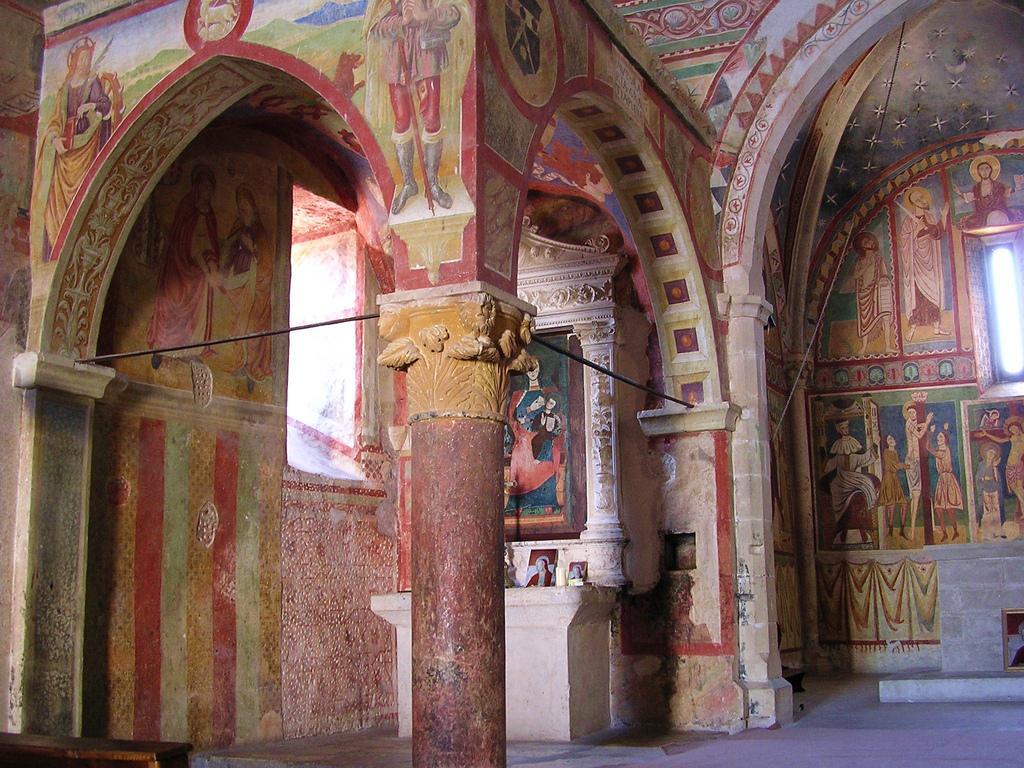 ARTE ROMÂNICA Santa Maria da