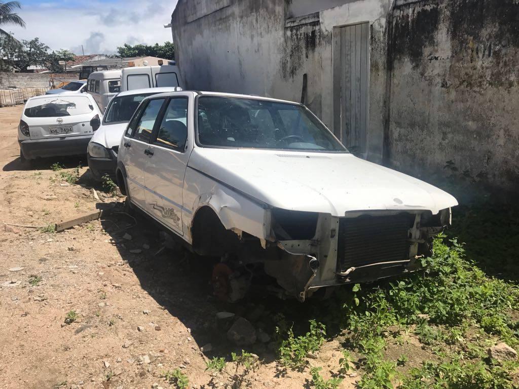 LOTE 13 13 FIAT/UNO MILLE WAY ECON, ANO 2013,ALCOOL\GASOL,COR BRANCA, PLACA PGU