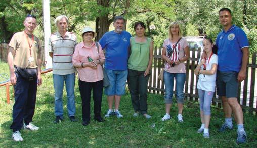 Дочек и смештај п омогуће су одлуком Општс упве и Месне заједце да се пуште зг школе у Растишту додели коришћење ском клубу Та.