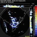 país. A análise das cartas de geopotencial em 850hPa mostraram que a frente fria estava associada a