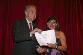 Premiações INSTITUTO DE ENGENHARIA No ano de 2008 a Engenheira Miriana Pereira Marques recebeu a premiação pelo: Melhor Trabalho do Ano analisando temas ligados ao exercício da profissão.