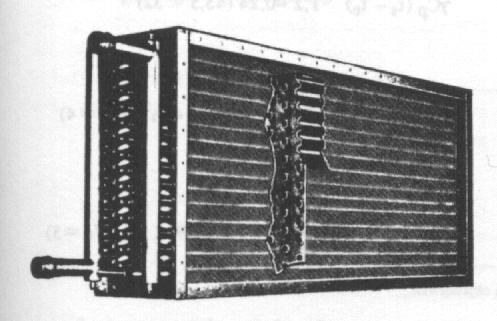 compressor absorve mais energia; c) A eficiência diminui quando a temperatura ambiente aumenta; d) Problemas de funcionamento inicial nos