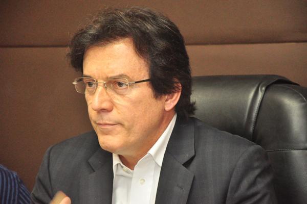 VEÍCULO: PONTO DE VISTA ONLINE DATA: 12.05.15 Governador confirma participação no Motores do Desenvolvimento Ponto de Vista com Nelson Freire Posted on 12.