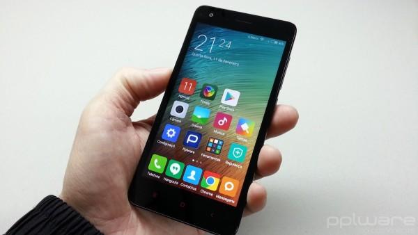 Análise ao smartphone Xiaomi Redmi 2 Date : 12 de Fevereiro de 2015 Até há bem pouco tempo, a compra de um smartphone por cerca de 150 era sinónimo de problemas, muitas limitações em termos de