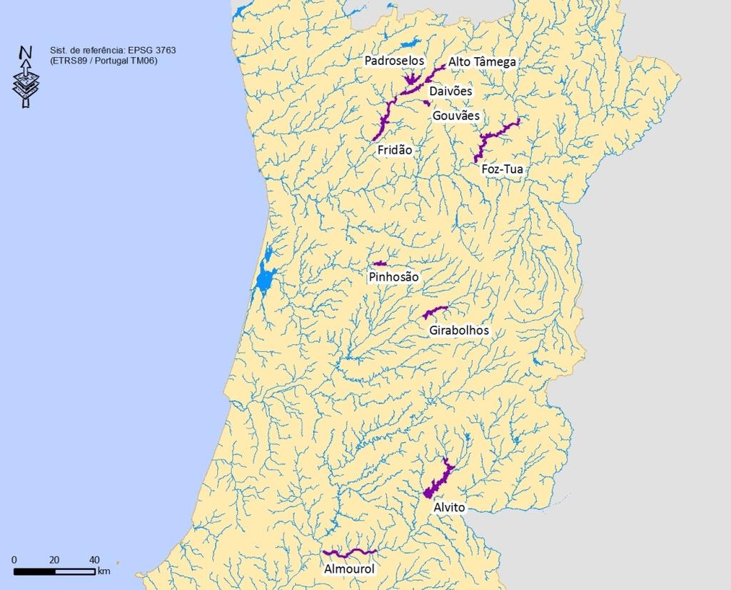 FIGURA 1- LOCALIZAÇÃO DOS 10 APROVEITAMENTOS HIDROELÉTRICOS DO PNBEPH A construção de grandes barragens impõe uma transformação dos sistemas fluviais onde as mesmas se inserem, quer na área a ocupar