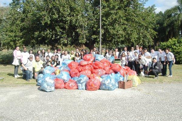 praias, com o objetivo de mostrar que a mudança de