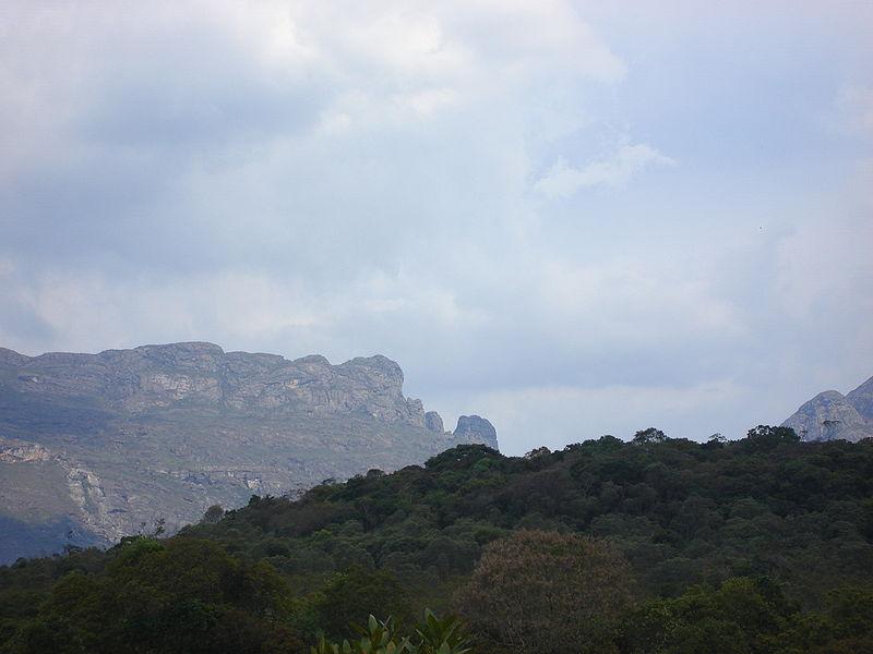 Além de manter todo seu entorno natural, foi transformado em Reserva Particular de Patrimônio Natural, através do Decreto 98.