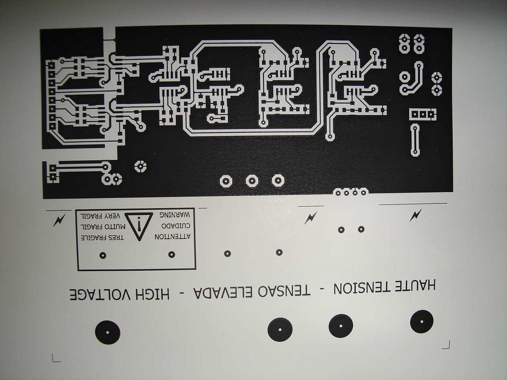 7.2 Passo 01 20 Furadeira de bancada ou mini-drill. Palha de aço fina tipo Bom-Bril. 7.