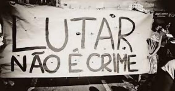 Golpistas avançam na criminalização dos movimentos sociais Como se não bastassem os retrocessos já impostos pela Lei Antiterrorismo que apresenta definições vagas e imprecisas, incompatíveis com a