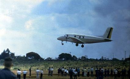 No início de 1967 foram fabricadas as primeiras peças do IPD6504, e o primeiro vôo foi realizado em 22 de outubro de 1968. O avião recebeu a matrícula FAB 2130 e a designação YC-95.