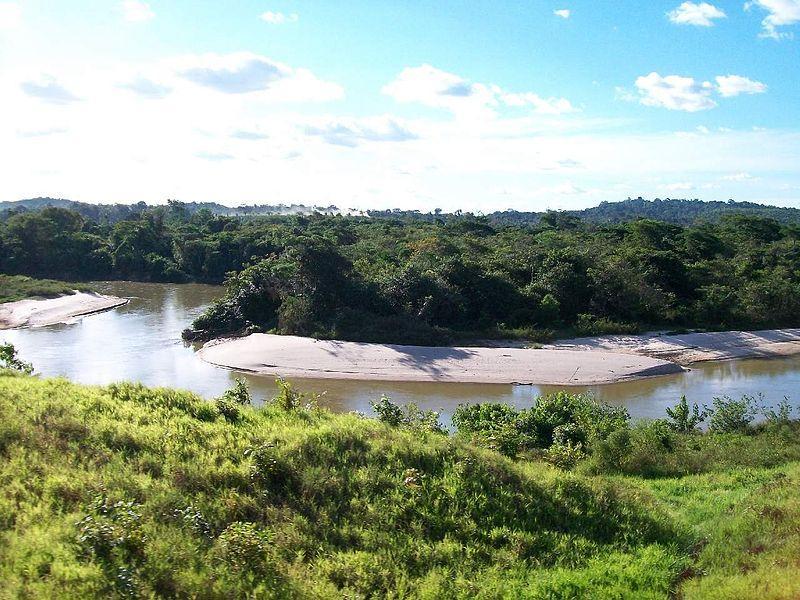 antrópicos e físicos desagregam os solos e rochas, formando sedimentos