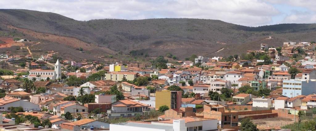 795 5,6 0,7 Livramento de Nossa Senhora 42.146 17,0 2,1 Matina 12.322 4,5 0,6 Pindaí 15.