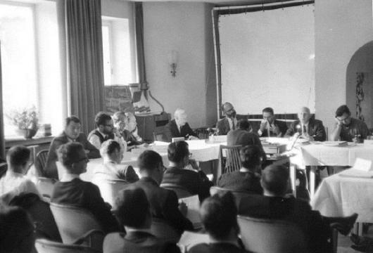 A Crise do Software [1968] Conferência da OTAN sobre