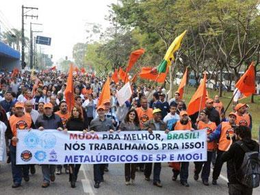 Sindicato dos Metalúrgicos de São Paulo paralisa Fábricas em todas as regiões da cidade e faz Ato Público O Brasil todo mobilizado é a prova que os trabalhadores estão indo atrás das suas