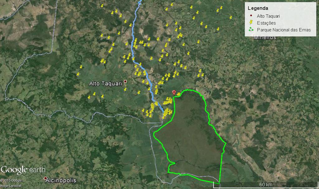 76. Giozza et al Figura 4. Distribuição das Estações de Armadilhas Fotográficas no entorno do PNE (Google Earth, 2015).