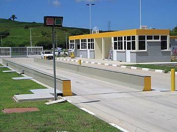 Balanças Eletrônicas Tipo Precisão Aplicação Estáticas 0,1% Entrada e saída de fábricas e armazéns Dinâmicas Precisão Dinâmicas Seletivas 0,5% a 6km/h Prova para autuação nos postos de