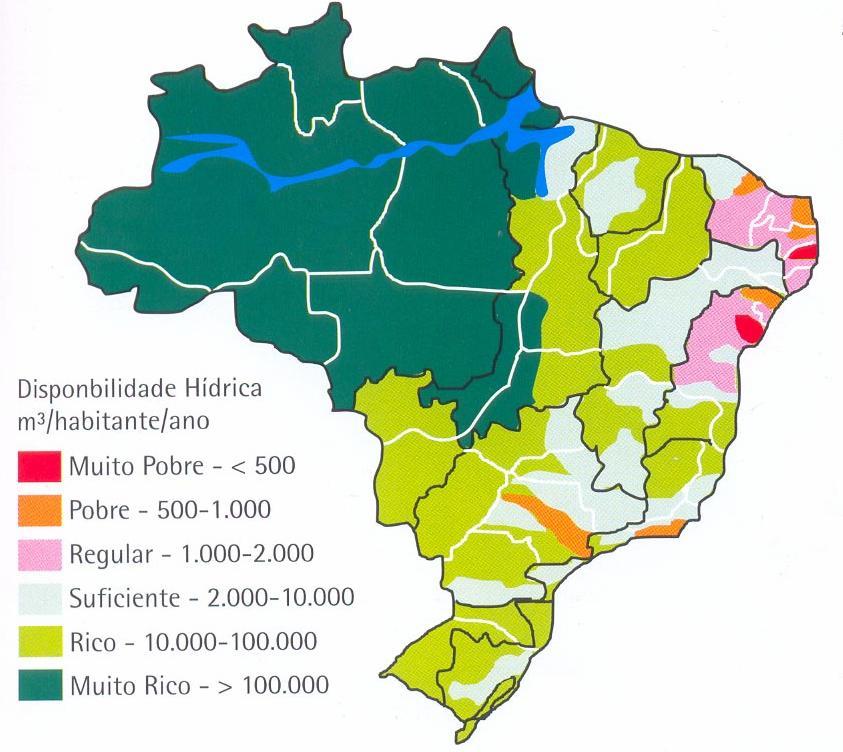 8 O Brasil, país privilegiado em recursos hídricos, apresenta o maior fluxo interno de recursos hídricos do mundo com 177.900 m³ s 1 e possui 12% da água doce disponível no planeta (NORONHA, et al.