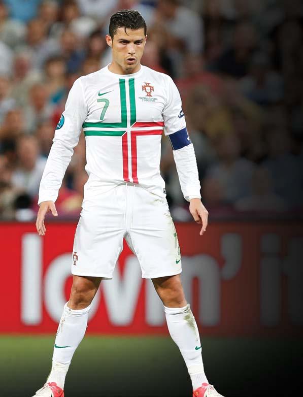 Especial Ronaldo cr7 É fantástico. O melhor do Mundo, não há dúvidas disso. Basta olhar para os recordes dele. Hugo Luz Farense O Ronaldo é um fenómeno.