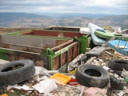Quando os contentores estão lotados, estes são recolhidos pela Entidade Gestora de Resíduos do Douro Sul RESIDOURO (actualmente RESINORTE), que os encaminha para o Aterro Sanitário de Bigorne, em
