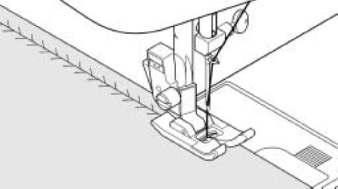 CASEADO INCLINADO Excelente para bainhas de toalhas de mesa e colchas, dando um