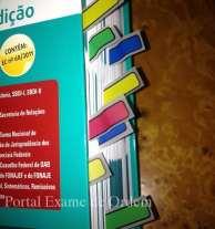 Técnica Vade Mecum: ao ler um material ou fazer exercícios, escolher três cores de post-it ou de caneta para classificar as informações lidas ou exercícios realizados.