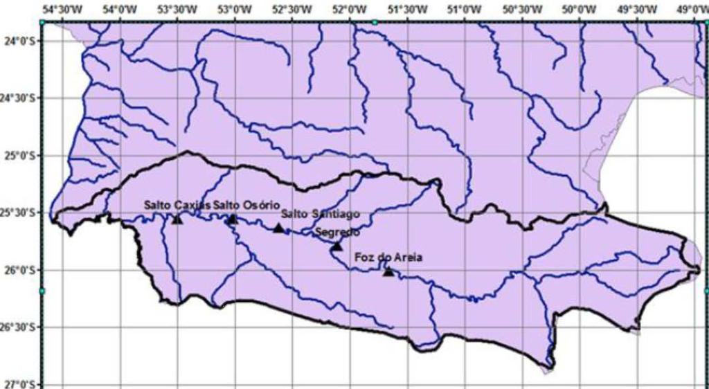 Figura 1 - Localização da bacia do Rio Iguaçu e dos aproveitamentos hidrelétricos de Foz do Areia e Salto Caxias DADOS: PREVISÃO CLIMÁTICA DE CHUVA Os dados de previsão de chuva referentes ao período