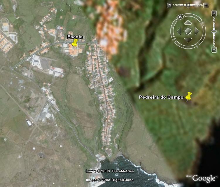 Figura 3 Localização da Escola e da Pedreira do