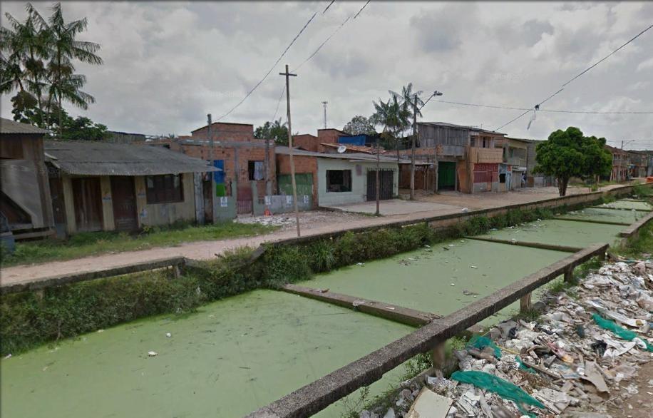 poluída. Porém, é válido citar como causa desses alagamentos no entorno do canal, a ocupação irregular ao longo do canal, que diminui a área de infiltração.