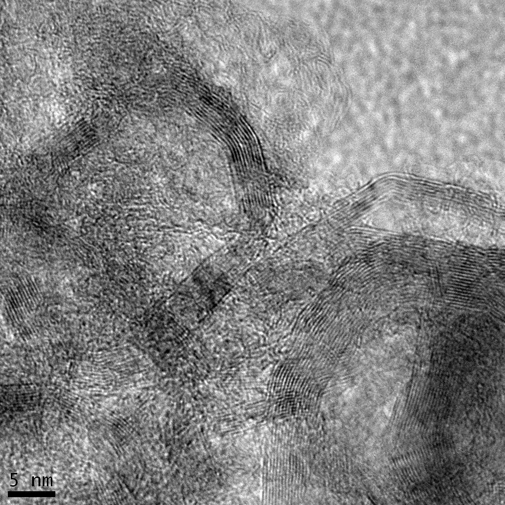 As imagens obtidas por microscopia eletrônica de transmissão dos materiais Ni/Carbono preparadas sem CTAB e com razão molar glicose:ctab = 10 são apresentadas na FIG. 29.