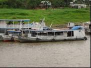 Os pescadores citadinos (FURTADO, 1993) geralmente são filiados à Colônia de Pescadores de Manacapuru Z9. Consideram-se e são considerados profissionais.