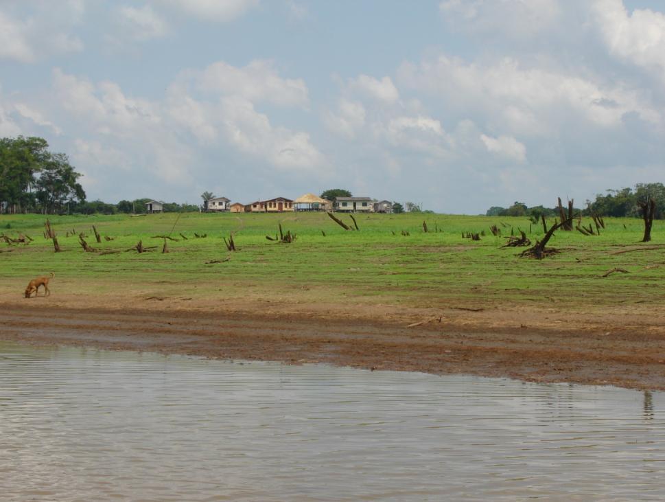 69 Figura 27 Paraná do Seringa no período da seca. Fonte: Dados de campo (2008).