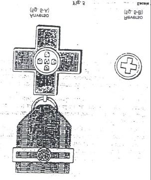 VI Cruz de exemplar comportamento (fig. 6) Cruz de ouro, prata ou cobre, consoante o grau atribuído, tracejada ao alto, tendo ao centro em relevo um escudete circular com as quinas de Portugal.