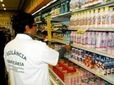 Diferenciando a VAN da Vigilância Sanitária de Alimentos Foco da Vigilância Sanitária de Alimentos: O planejamento das ações que garantam a inocuidade e a qualidade nutricional dos alimentos,