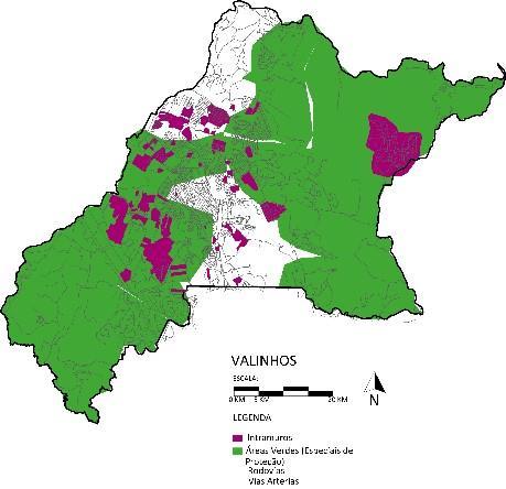 Já nos municípios de Valinhos e Vinhedo, é possível observar que os aglomerados residenciais intramuros praticamente coexistem com áreas verdes e de proteção ambiental, (conforme Figuras 7 e 8).