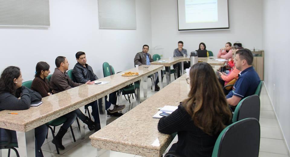 Participações O Observatório participa das